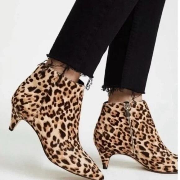 Sam Edelman Kinzey Dyed Calf Hair Leopard Low Kitten Heel Leather Booties 9B - Picture 2 of 7
